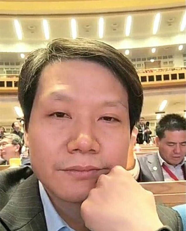 小米手环2即将发布，带时间显示