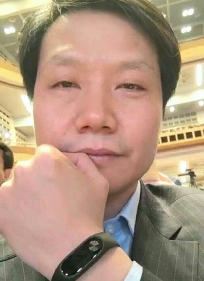 小米手环2即将发布，带时间显示