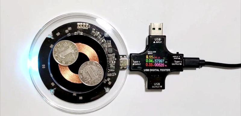 桌面充电神器，不用线也能充手机