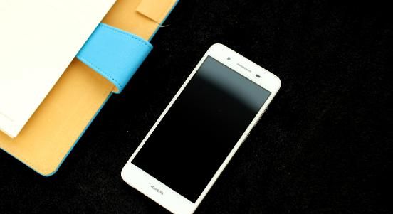 千元机王者是怎样炼成的？华为畅享5S评测 - 宋马