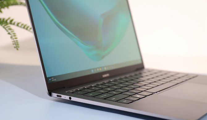 Xiaomi Book Pro 14 锐龙版2022评测：大核配大显 性能不打折