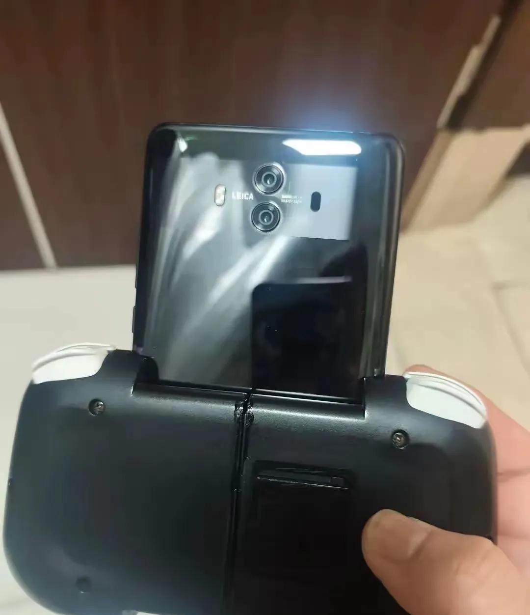 老华为Mate10爆改掌机！NDS模拟器+手柄全攻略