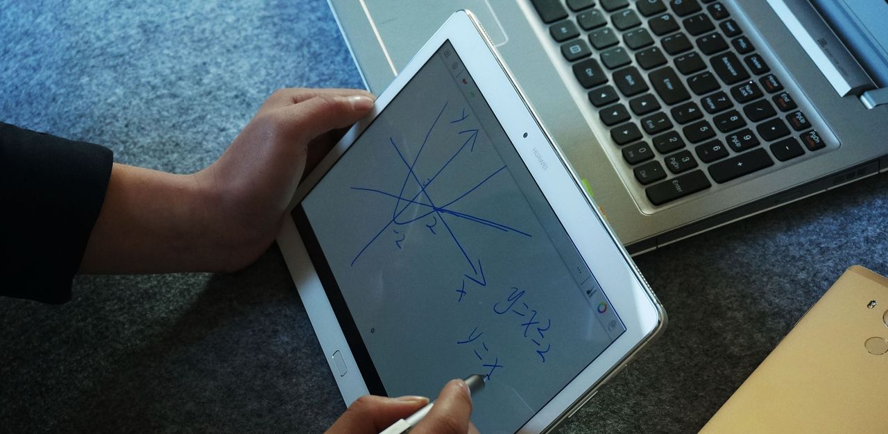 画面感人，华为揽阅M2 10.0的神奇手写笔