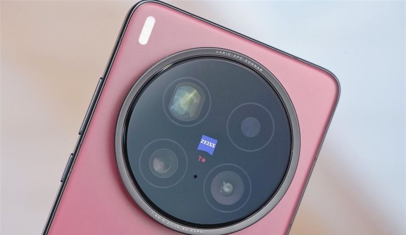 史上首款手机“大炮”！vivo X200 Ultra评测：自带外挂的全能V单