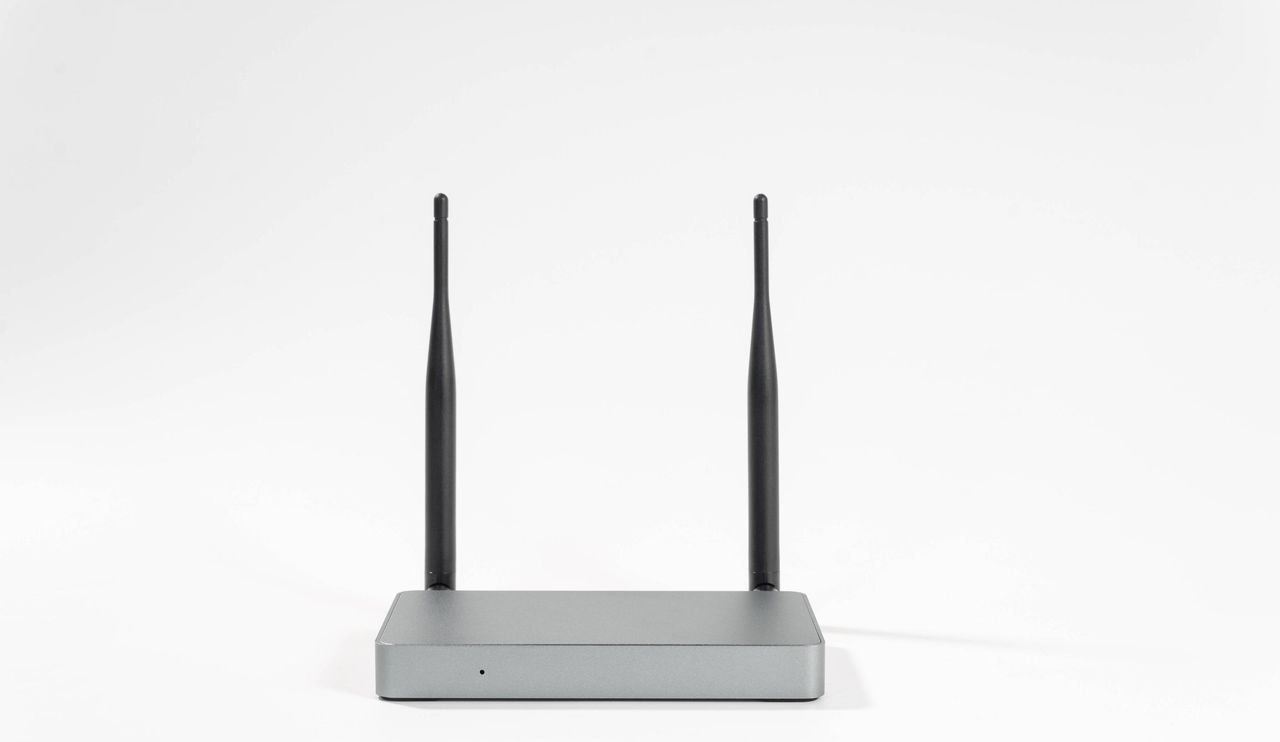 售楼部iPad平板投屏LED显示屏，全屏显示，操作流畅不卡顿