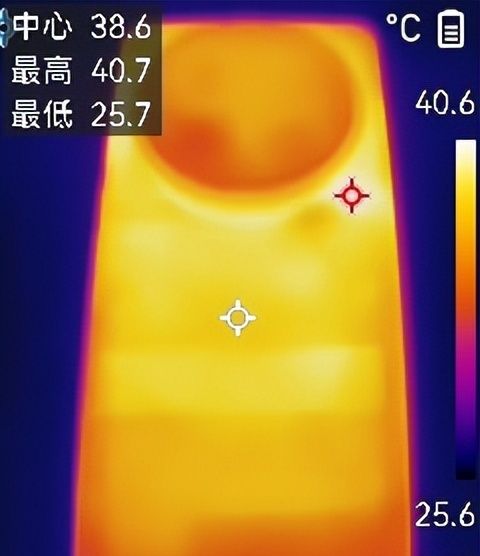 史上首款手机“大炮”！vivo X200 Ultra评测：自带外挂的全能V单