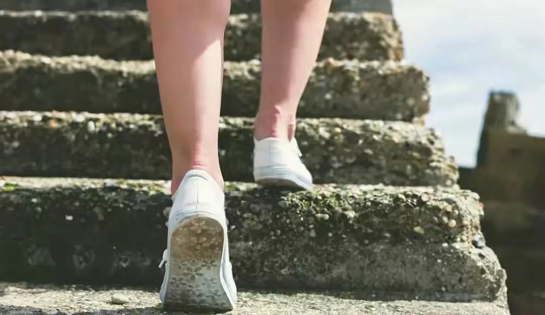 年度评优:几十页精美的PPT终是没有比过两页的普通Word