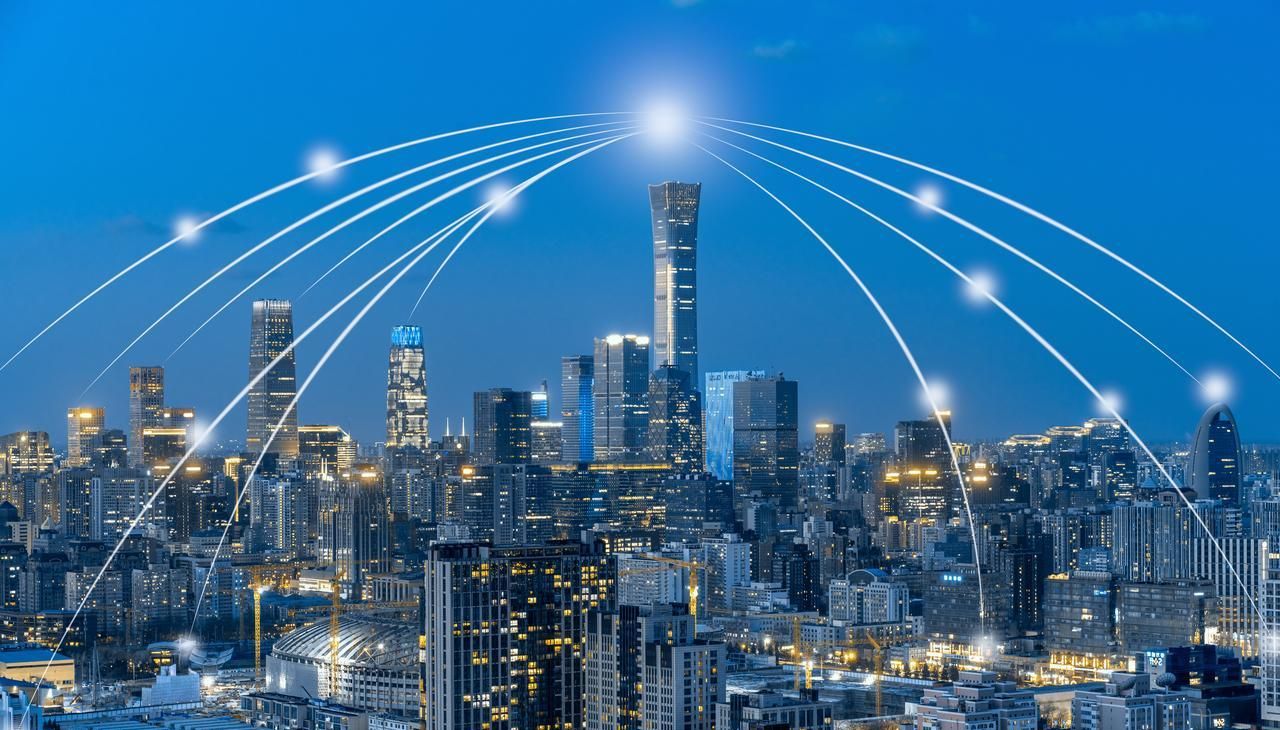 服装实体店：2025年，焦虑中的机会，怎么抓才稳？