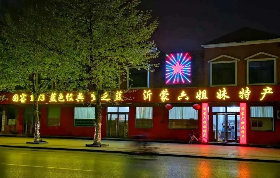 抢疯了！小编自己做主！扫码即可抽奖！今天12点最后一抽！快快快！打开链接抽大奖！无需下载……
