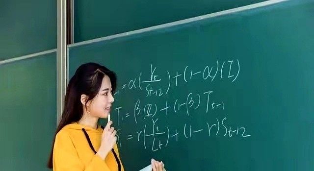 高考生注意！张雪峰劝退的3个专业，今年分数竟暴涨？