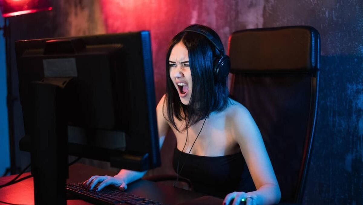 1台电脑1部相机,想同时在多个平台出镜直播?这事儿,简单