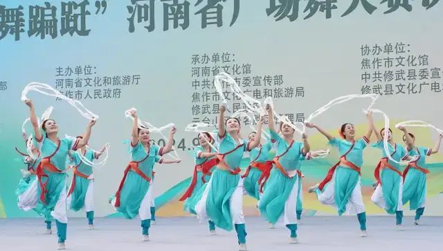 糖豆广场舞2024年最新广场舞苹果香-糖豆广场舞视频大全免费下载