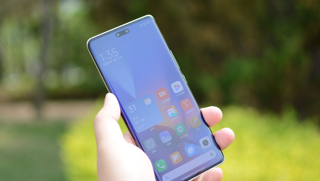 小米Civi 3首发评测：这几个细节，只有上手之后才知道