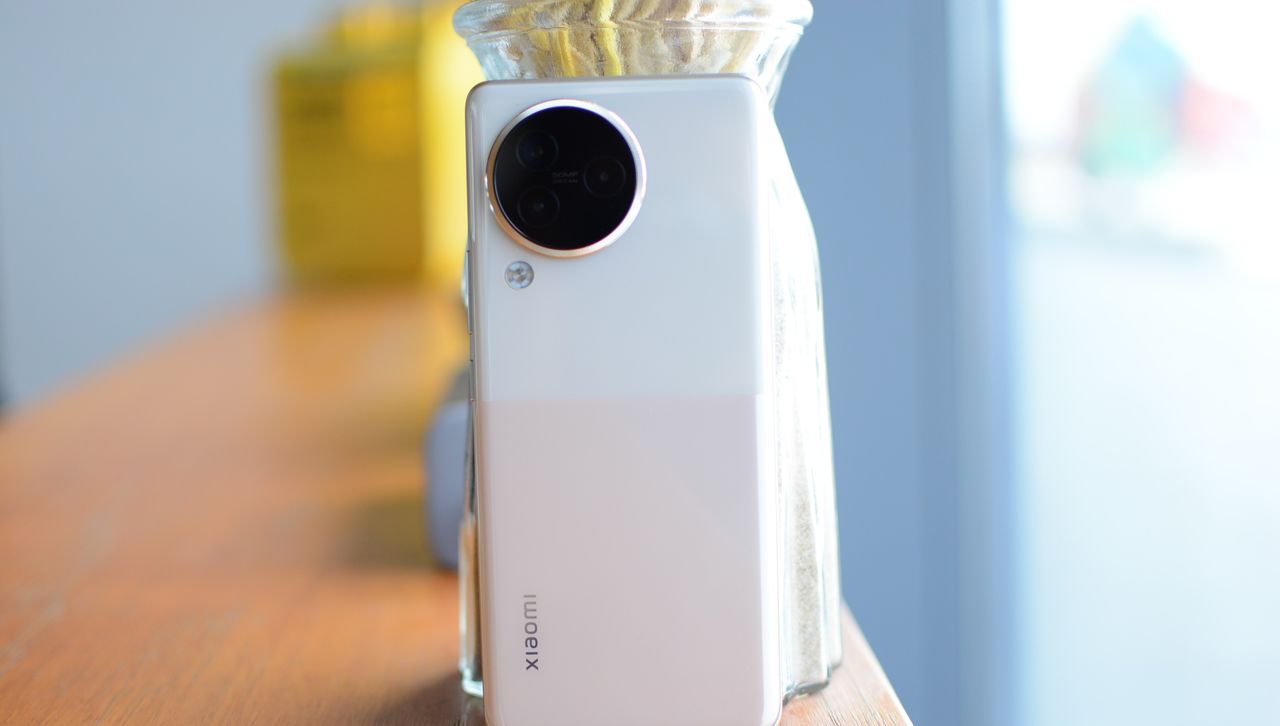 小米Civi 3首发评测：这几个细节，只有上手之后才知道