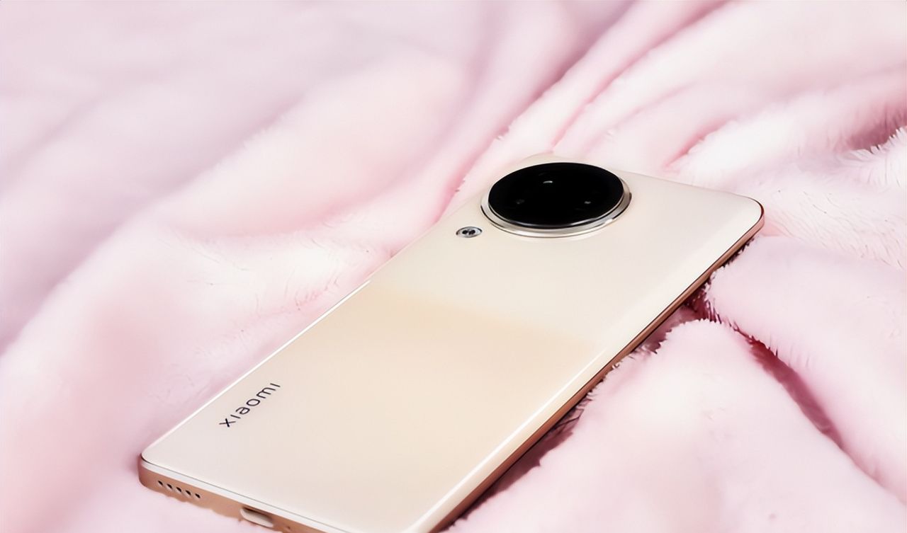 小米Civi3测评，小巧玲珑，超轻超赞