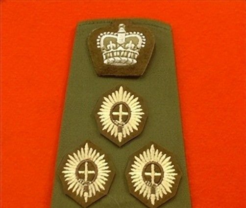 英国陆军军衔标志详解