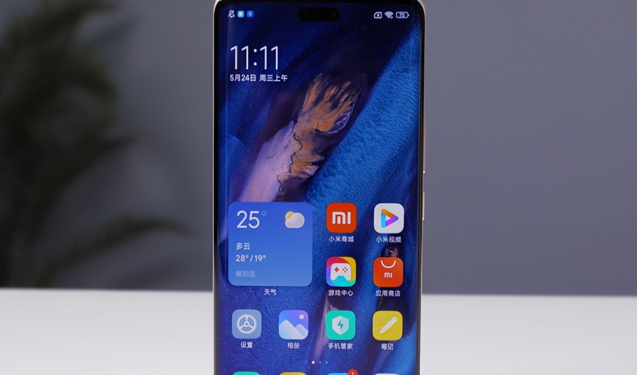 小米Civi3测评，小巧玲珑，超轻超赞