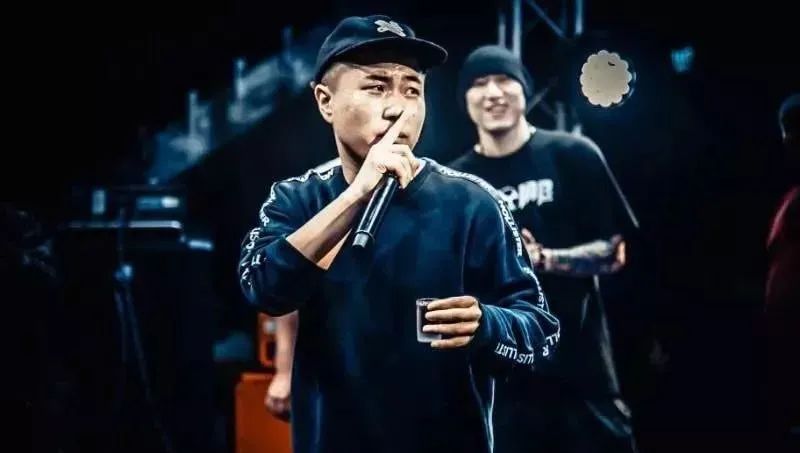 一群坏孩子和怪孩子聚在一起，居然做出了全中国最硬派的厂牌？