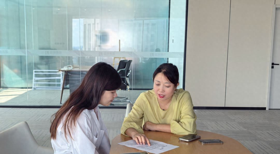 探店1天｜直播招聘师是怎么“唠着嗑”就把人招来的？ - 宋马