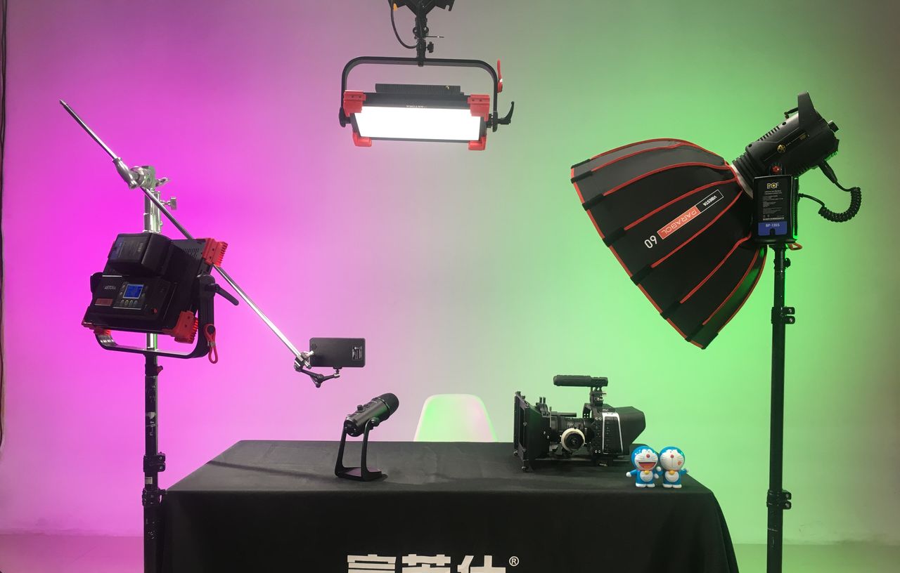 现代专业的主播直播套装,都需要哪些设备?因人而异?