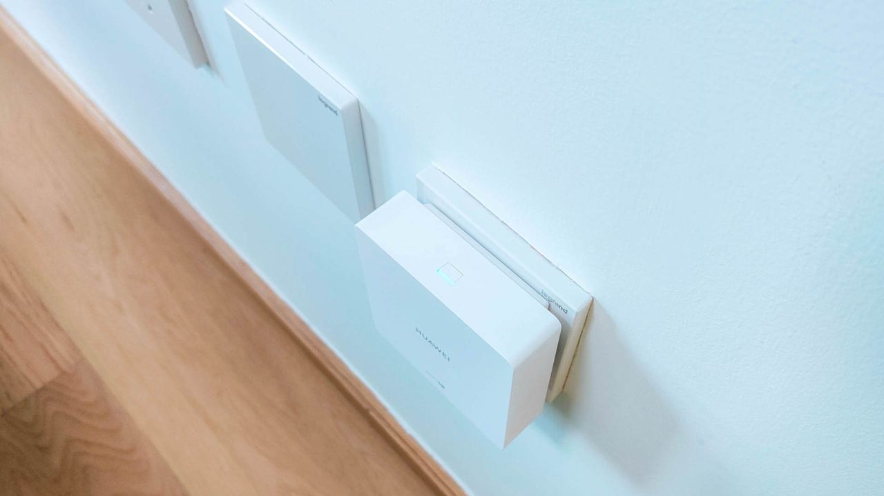 全网最省心的AC+AP方案，华为路由H6实测：9大测试让这货无处遁形