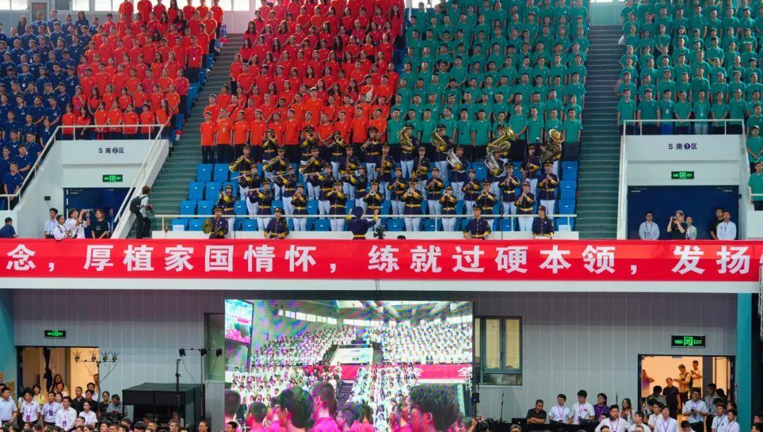 清华“五字班”，开学！