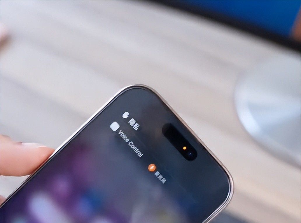 iPhone顶端“小黄灯.小绿灯.小红灯”,到底在偷偷告知你什么?