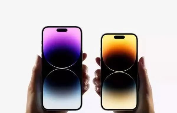 iOS 17.2 中的 iPhone 应用分身：多任务更轻松