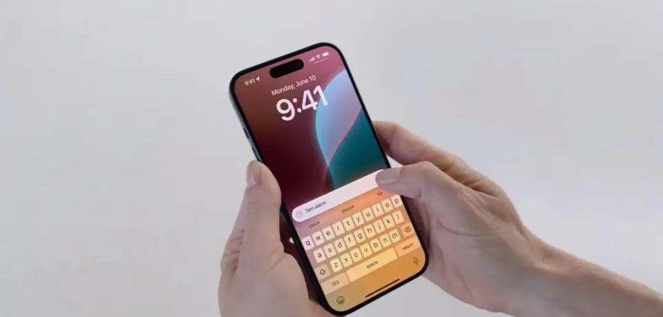 iOS 18 融合 GPT-4o,苹果重新定义 AI ,你的iPhone喜提史诗级更新!