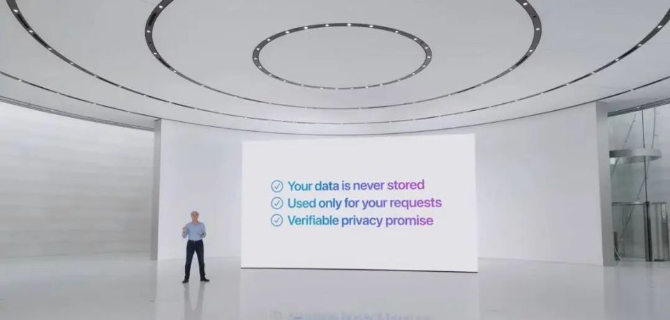 iOS 18 融合 GPT-4o,苹果重新定义 AI ,你的iPhone喜提史诗级更新!
