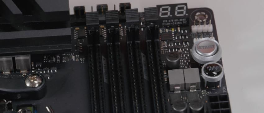 华硕rog crosshair x670e hero测评：强劲动力，发烧友级别的功能