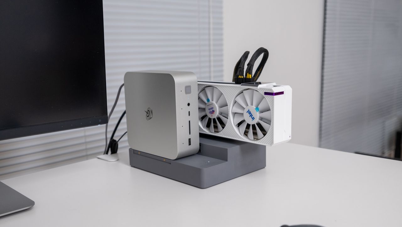 性能全面，游戏畅享！零刻GTI12Ultra迷你主机+EX显卡扩展坞