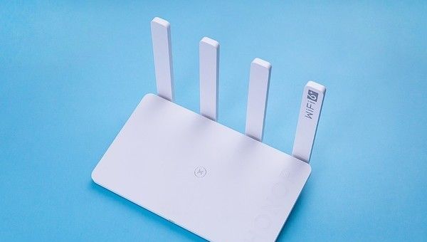 荣耀路由3对比华硕AX3000 普通家庭需要“天价”路由吗？