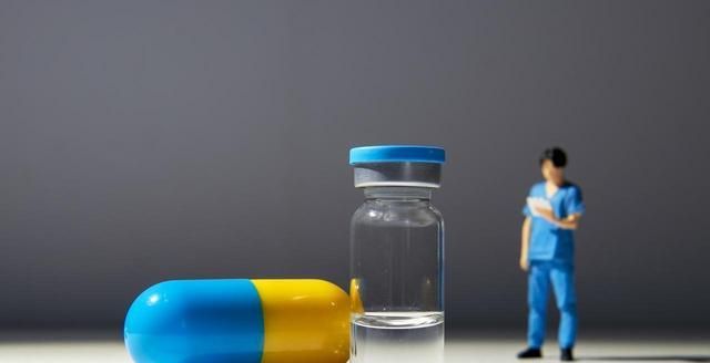 国家集采新规落地，40种药被点名，大医院状告药企为哪般？