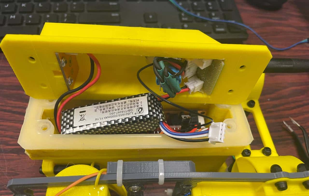 教你做水下无人机，超简单，成本200