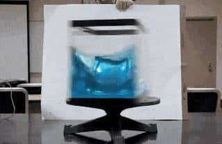 每秒464米，地球旋转超音速！海水为什么没有被甩到赤道？