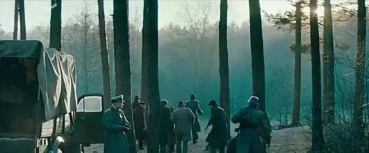 浅析语言本源之问:《波斯语课》的音画之韵与存在之思