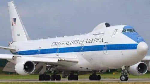 美国E-4空中指挥机：专为末日而生 - 宋马