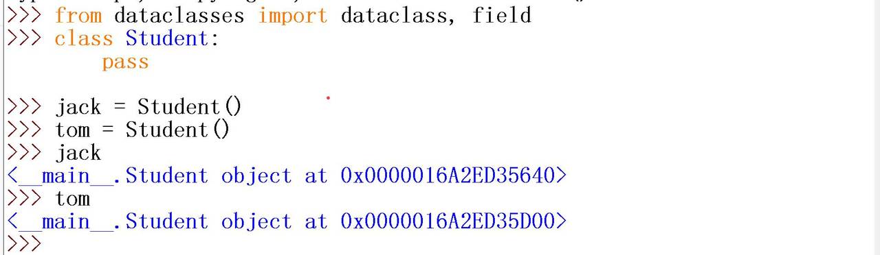 阅读NiceGui 代码学习dataclass联想到的内容