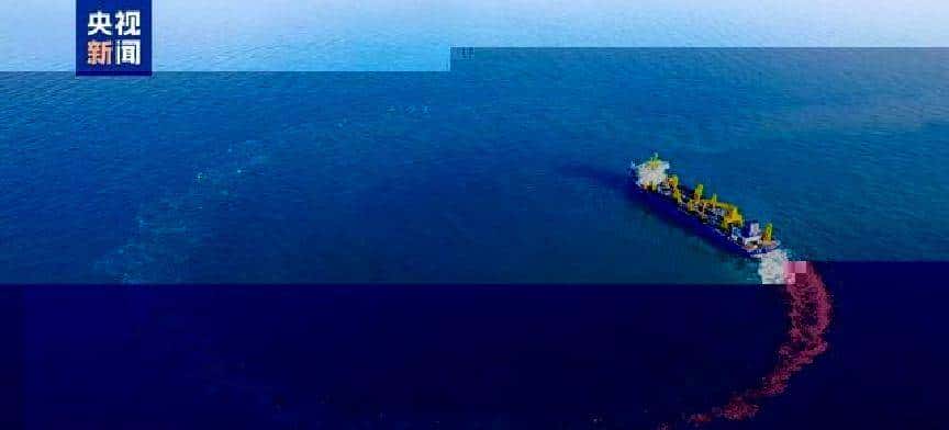 我国自主研制的超大型耙吸挖泥船海试告捷