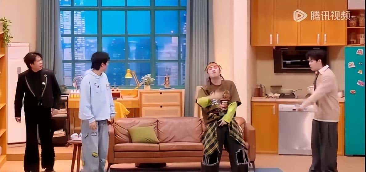 《喜人奇妙夜》双高胎作品“抄袭”上热搜!原创的尽头是缝合怪?