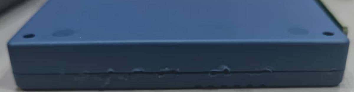 这个天线电路板是强力胶粘贴？太难拆了！拆解“身份证阅读器”