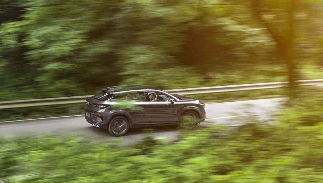 长安UNI-T将于明天上市 先来一波外观美图品赏