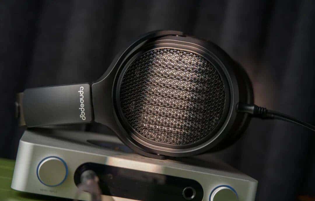 「迷走反射 . 评」飞傲 翡声JT7平板振膜耳机，699元卷动全场