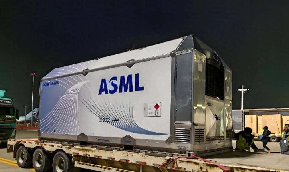 浸润式DUV光刻机之父:中国现有光刻机可制5nm工艺