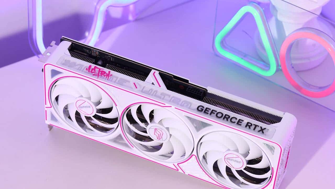 2K游戏神器 七彩虹iGame GeForce RTX 5070 Ultra W OC 12GB评测