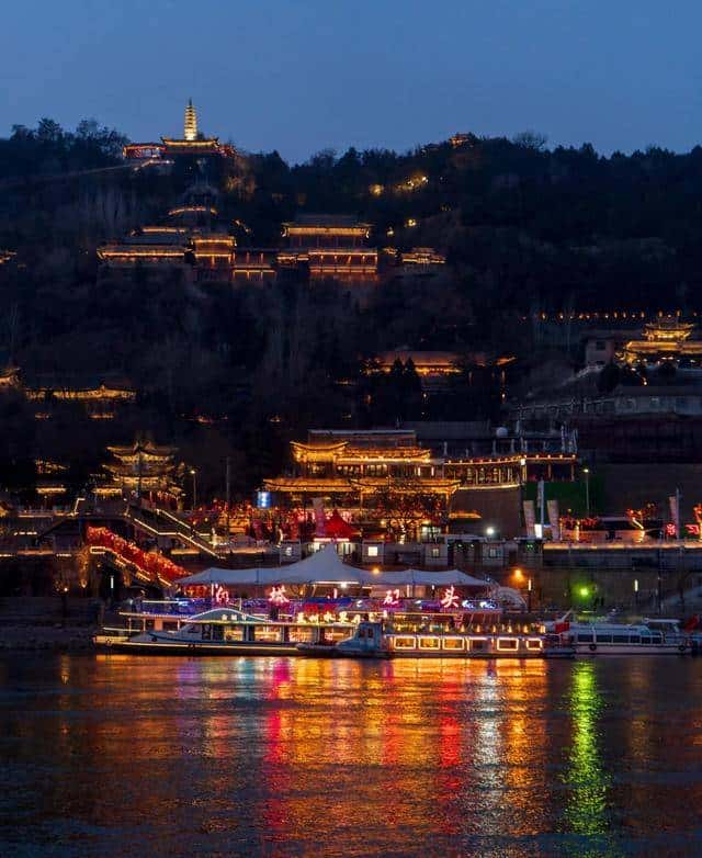 一个上海人，去了一趟兰州和西宁，实话实说差别还是很大的