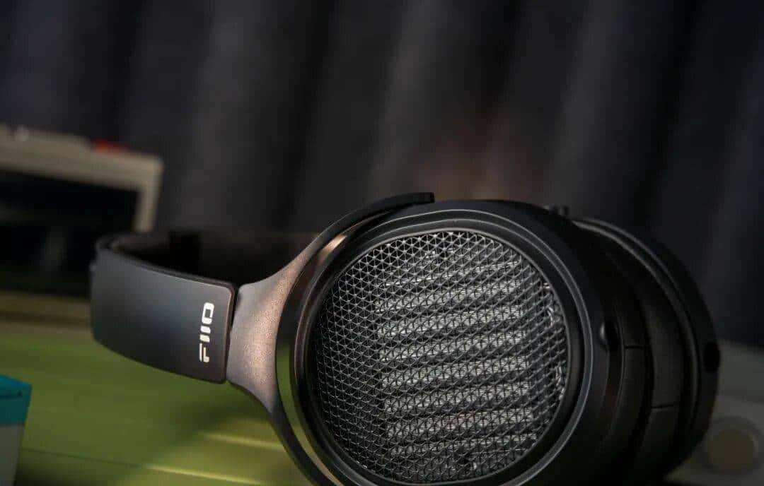 「迷走反射 . 评」飞傲 翡声JT7平板振膜耳机，699元卷动全场