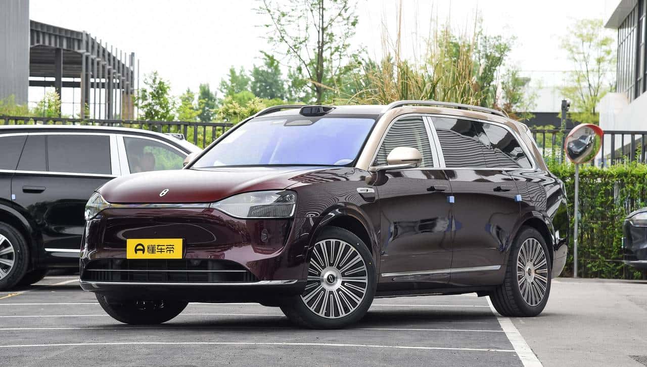 问界M9与领克900对比：大型SUV的两种选择 - 宋马