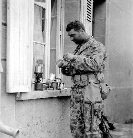 沉默杀手-诺曼底战役中的狙击手对决